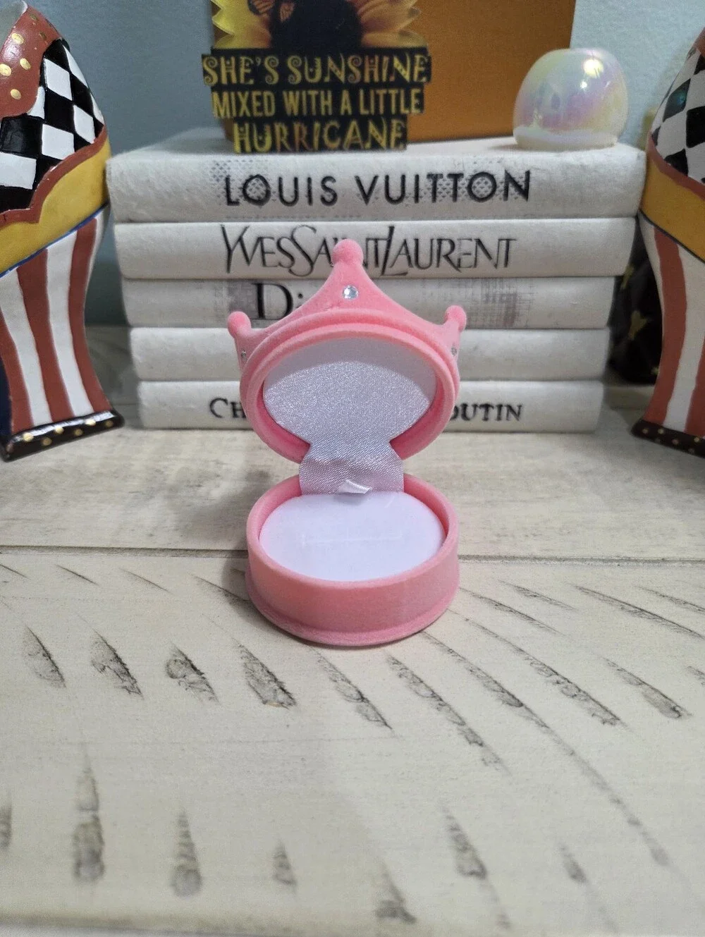 Velvet Crown Ring Box Rhinestone Princess Jewelry Case, PINK NIB
